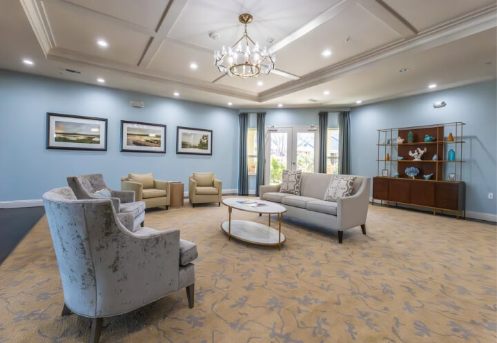 Spacious Lounge Facility